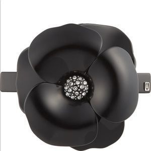 Alexandre de Paris Camelia Barrette